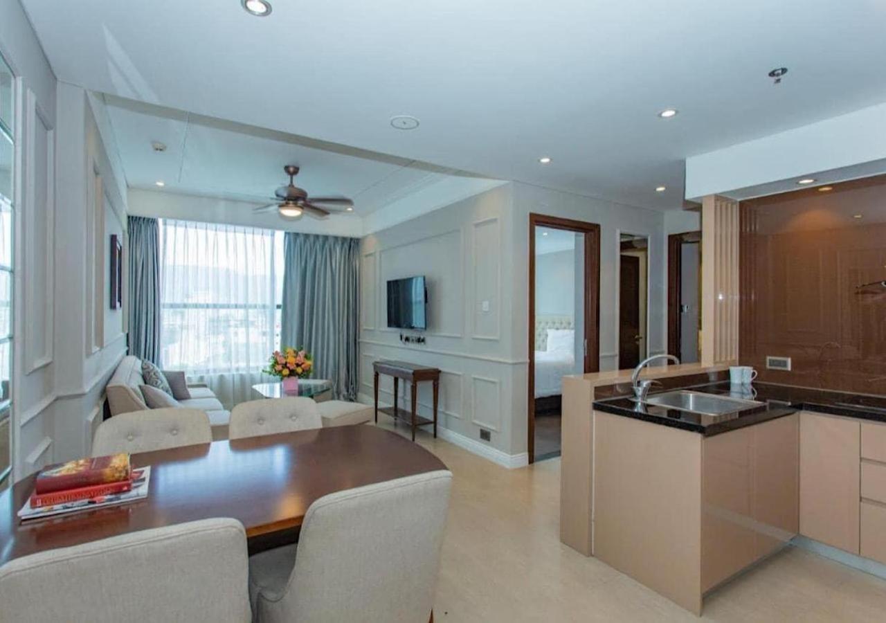 Sunrise Luxury Apartment With Ocean View Da Nang Exterior foto