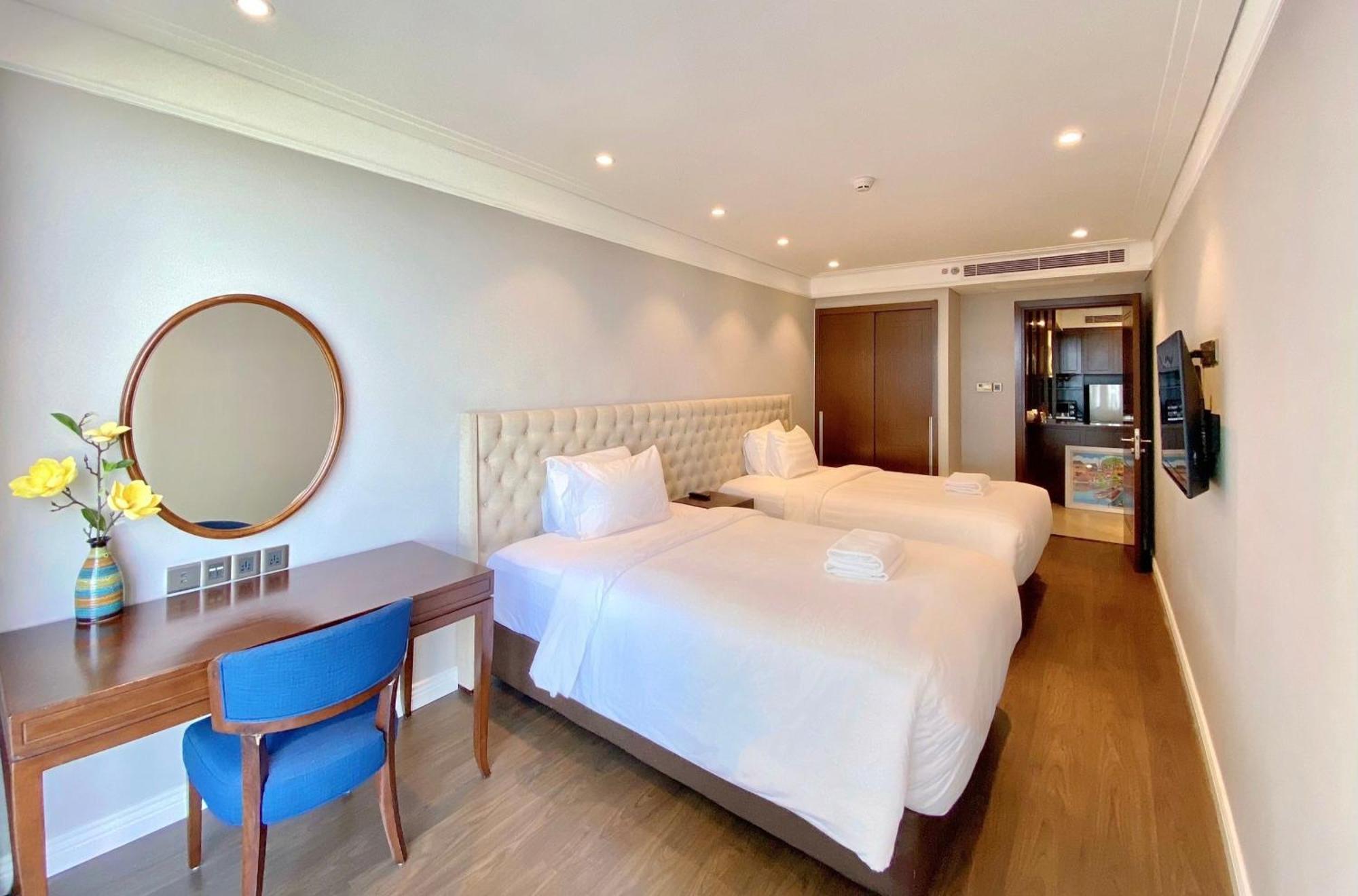 Sunrise Luxury Apartment With Ocean View Da Nang Exterior foto